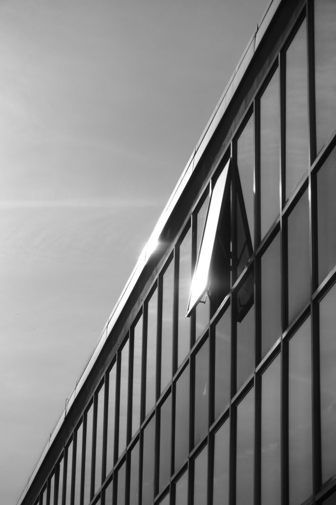 ventanas proyectantes